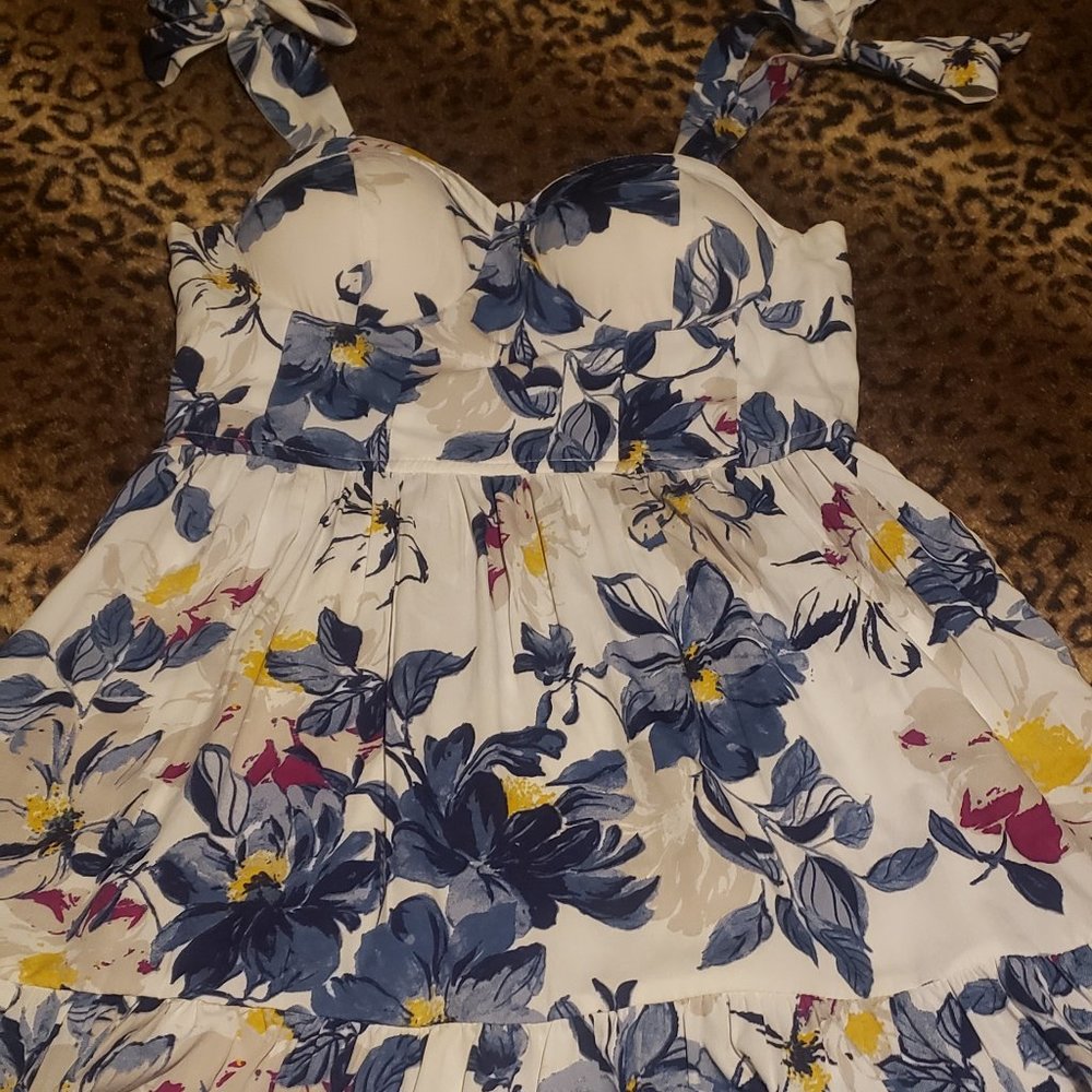 Mini dress